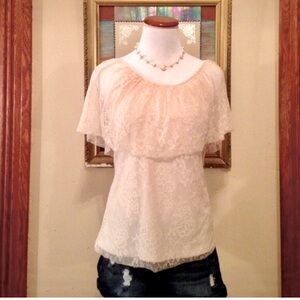 NWT Elle brand beige lace top